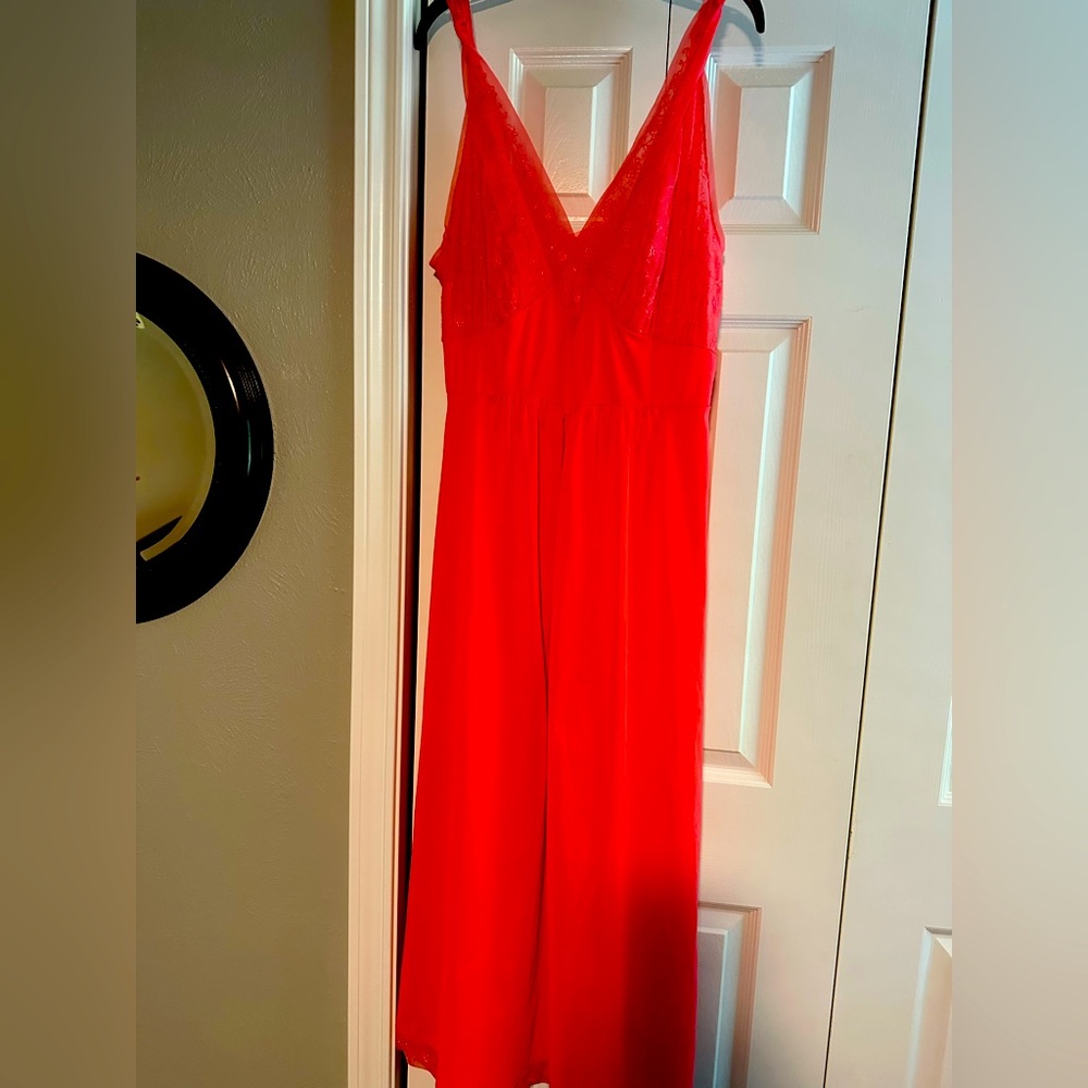 Vintage nightgown
